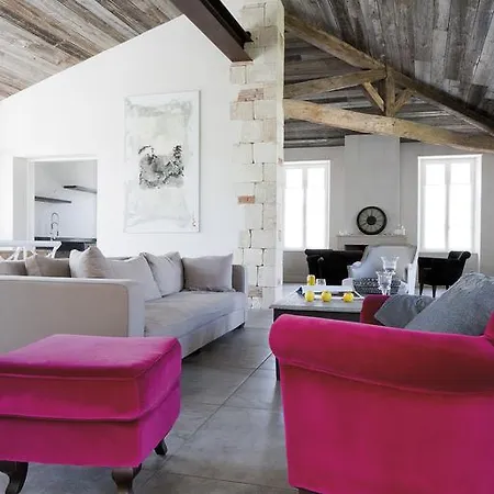 Villa La Du Clos Martin & By Clarins