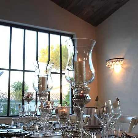 La Du Clos Martin & By Clarins Villa *